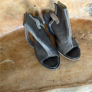 Frye Brown Leather Mules with Open Toe